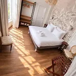 Le Majestueux Apartment Poitiers