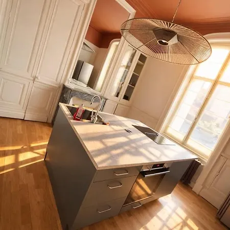 Le Majestueux * Poitiers